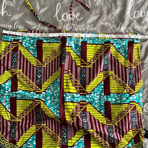 Straight out of the Mother Land itself African Dress - Picture 3 of 3